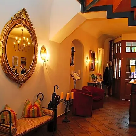 Adler Hotel